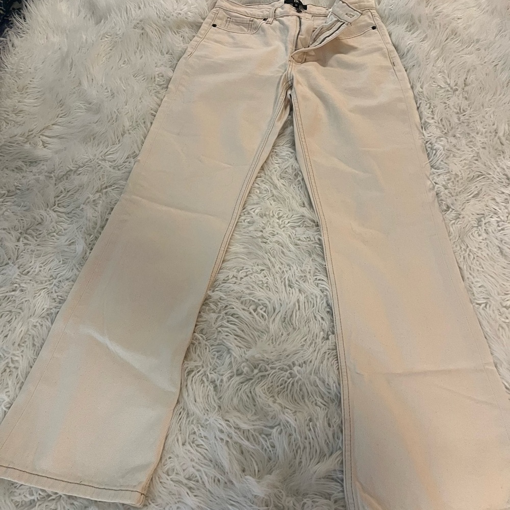 Banana Republic Ecru Relaxed Bootcut Flare Jeans - Picture 13 of 13